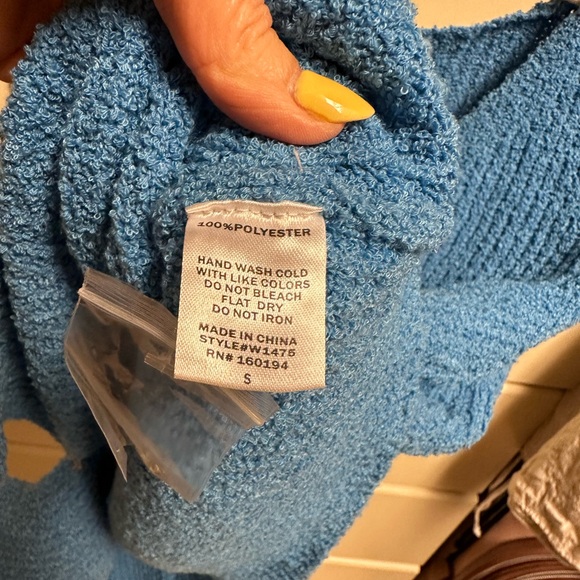 Carly Jean Los Angeles- Elana Knit top - BNWT- blue - size small - Picture 3 of 6